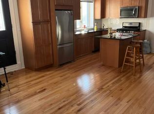45 Stewart Ave #A, Huntington, NY 11743