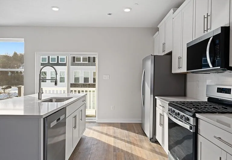529 Cooper St #1 — Photo 10