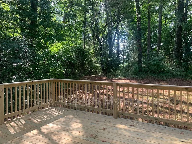 7439 Mason Falls Dr — Photo 30