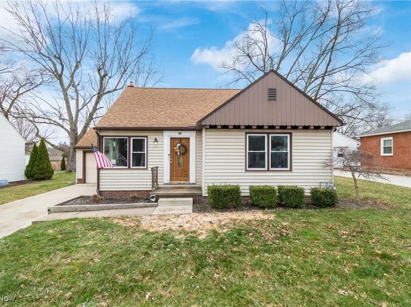1024 Roseland Rd, Alliance, OH 44601