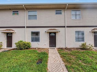 2106 Pine Chace Ct, Tampa, FL 33613