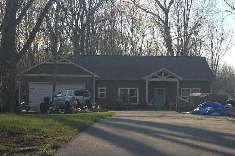 1st image of 700 Leonard Pruitt Rd