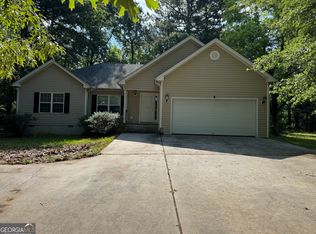 141 Glenn Dr NE, Milledgeville, GA 31061