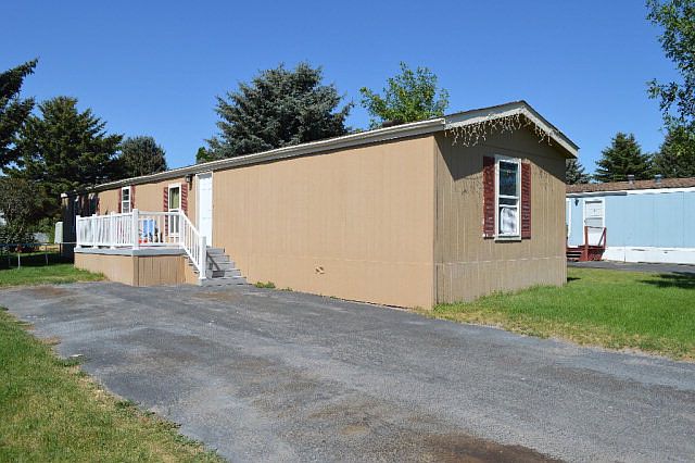 1st image of 1720 N Pinewood Dr