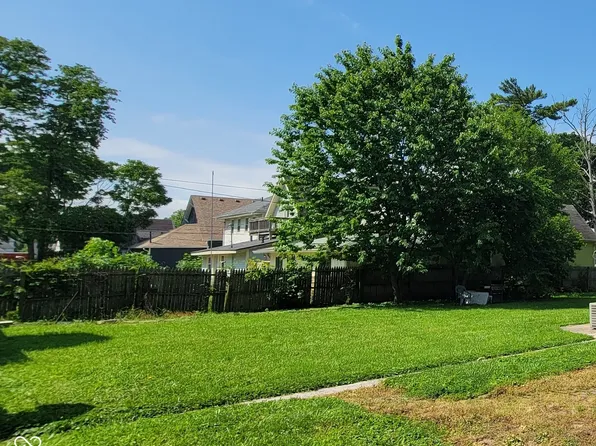 1129 Tecumseh St, Indianapolis, IN 46201