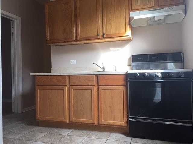 1st image of 2244 S Sacramento Ave