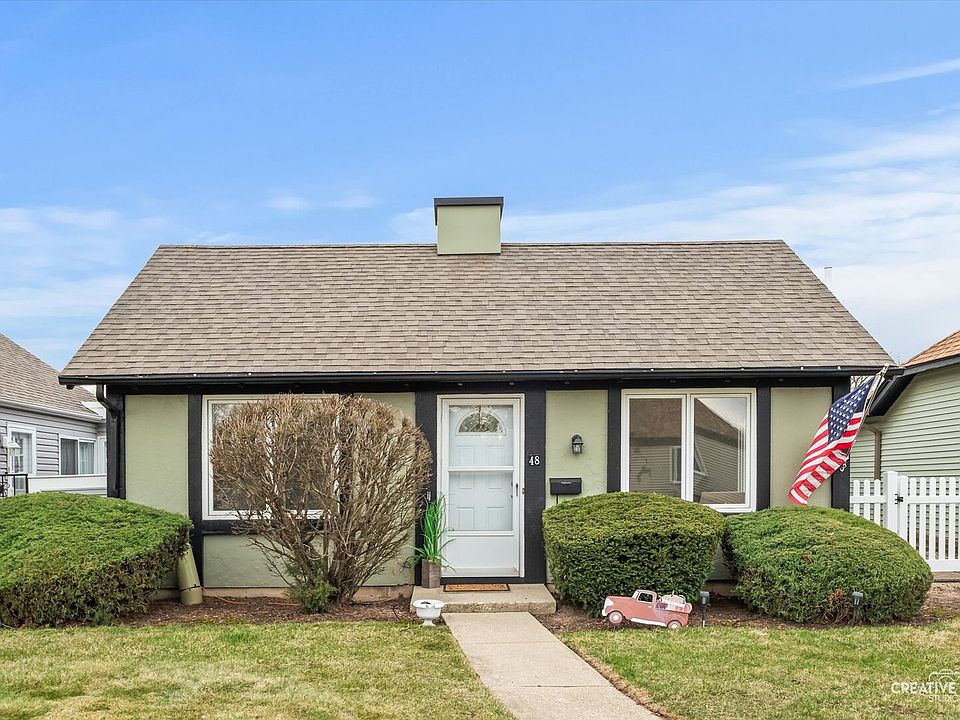 1st image of 48 Garden Dr