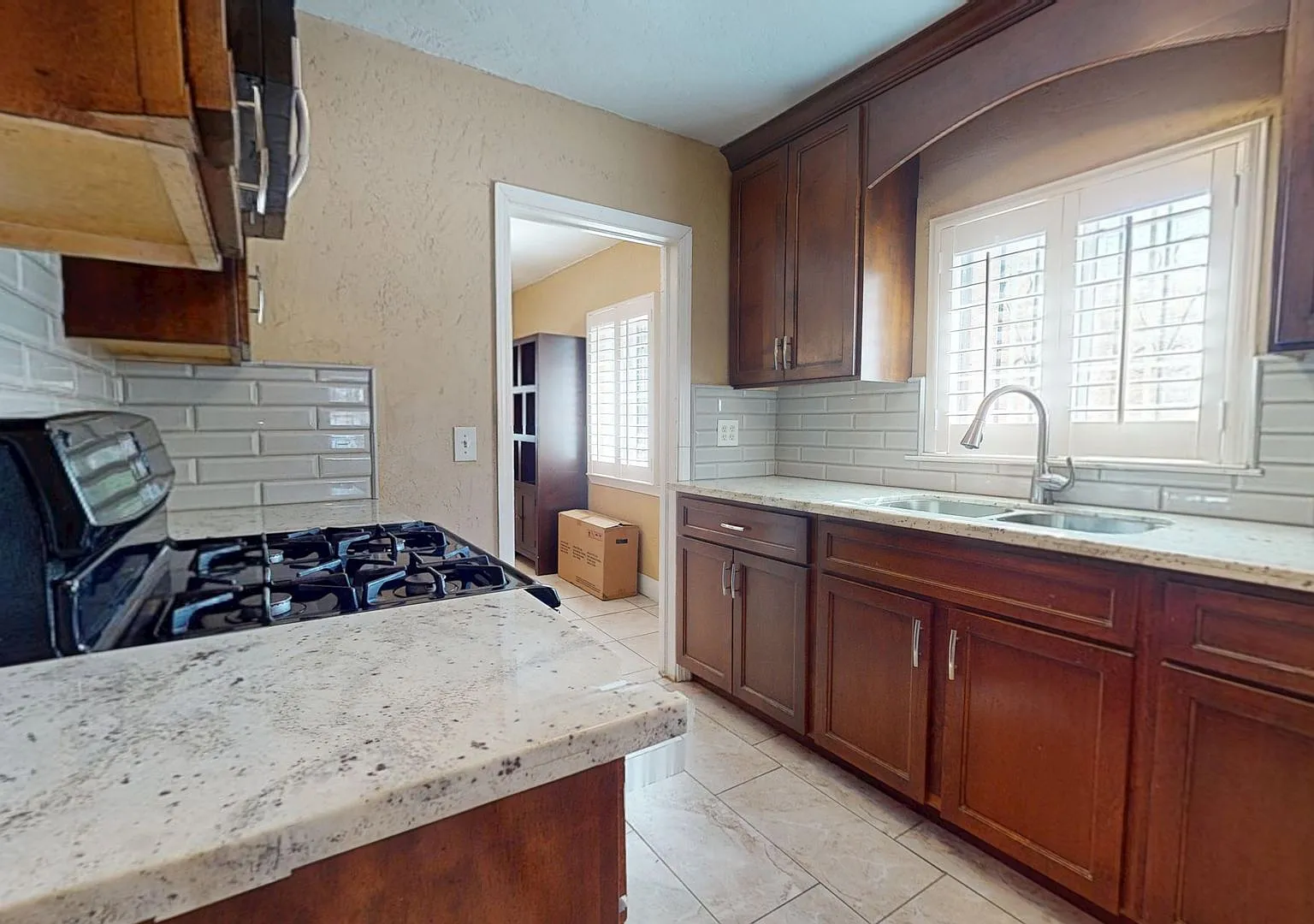 4146 E. McKenzie Ave Fresno, CA 93702 — Photo 4