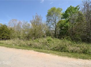 216 Fieldcrest Dr, Statesville, NC 28677
