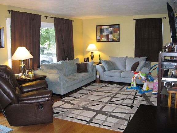 2nd image of 1410 Clagett Ave