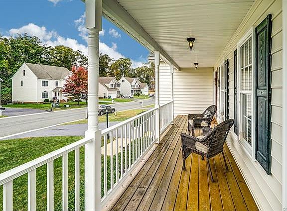 4th image of 4901 Olde Mill Pond Ln
