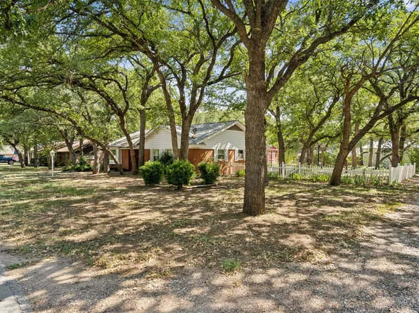 700 Cedar St, Mineral Wells, TX 76067