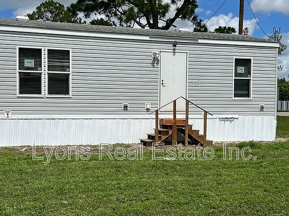 3rd image of 8086 Heck Dr #14