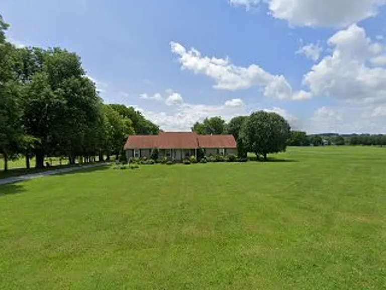 2150 Tuckers Gap Rd — Photo 2