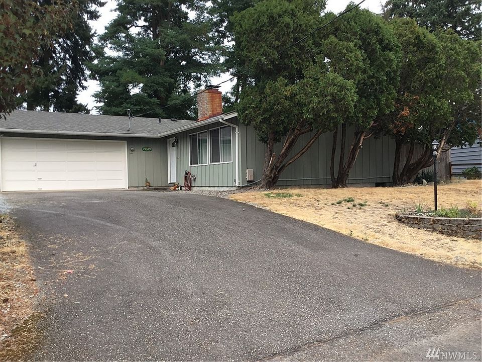 1st image of 19309 Twinkle Dr E