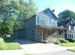 419 E A St, Iron Mountain, MI 49801