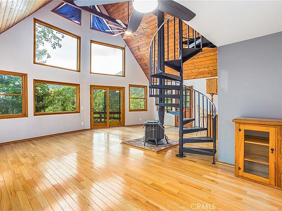 4th image of 6429 Cedar Ave