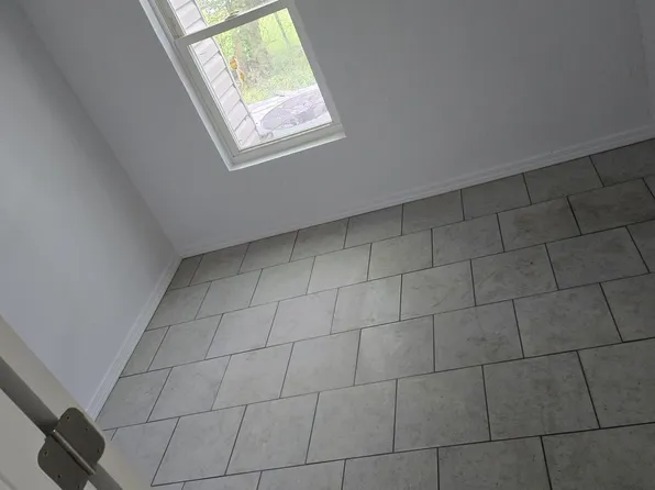 1309 E Chandler St, Shawnee, OK 74801