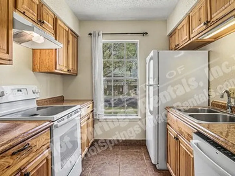 120 Emperado Way — Photo 13