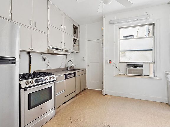 4th image of 565 W 169th St APT 6F