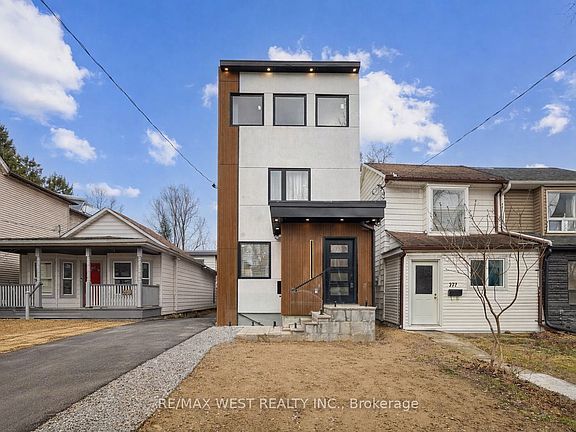 3rd image of 201 Rhodes Ave