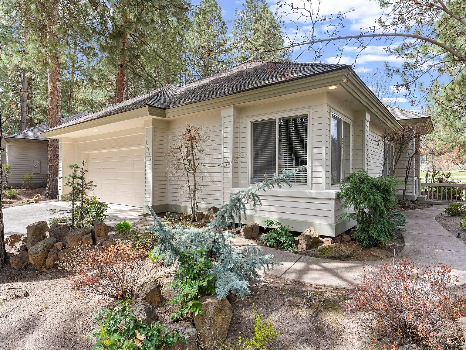 60745 Willow Creek Loop, Bend, OR 97702 Zillow