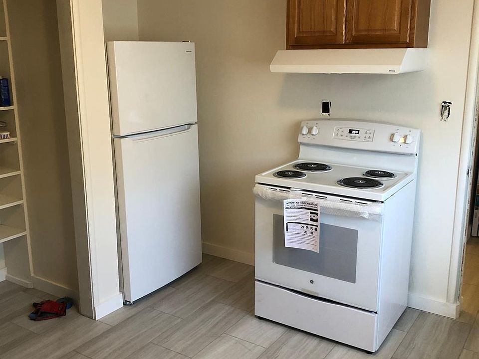 1st image of 1567 Alamo Dr #25