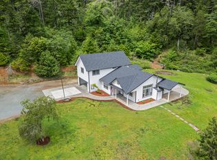 1322 Greens Creek Rd, Grants Pass, OR 97527