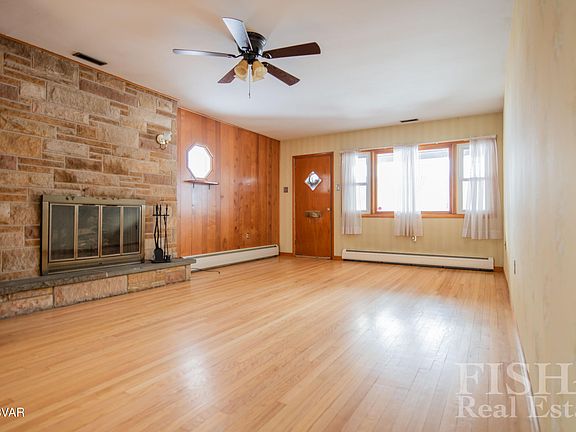 3rd image of 377 Beech Creek Ave