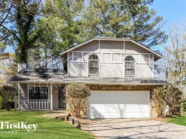 1060 Forest Path, Stone Mountain, GA 30088