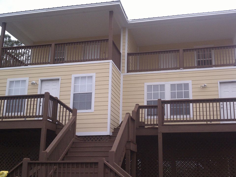 2nd image of 425 Lac Bleu Ave