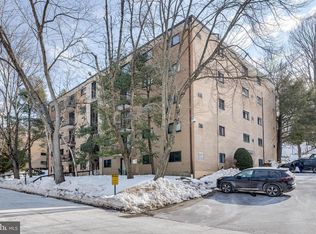 400 Glendale Rd #D33, Havertown, PA 19083