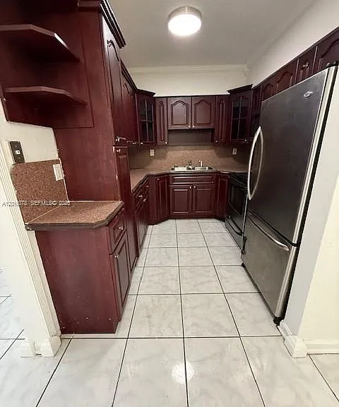 1075 NW 56th St — Photo 2