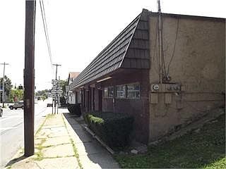 2nd image of 101 Monhagen Ave