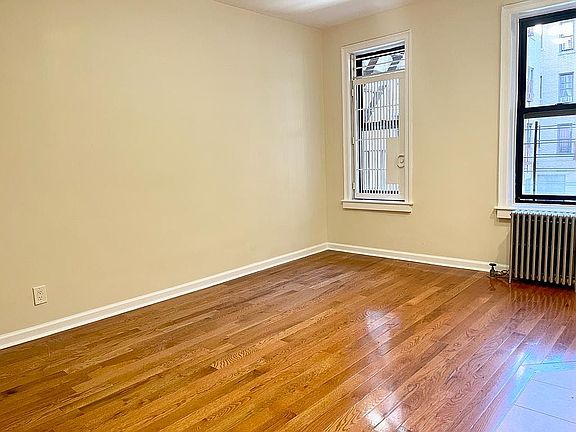 4th image of 141 W 139th St #A26