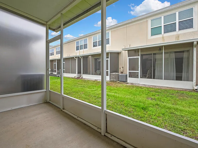 26548 Castleview Way — Photo 34