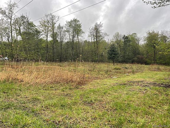 3rd image of 102 Bernsley Road