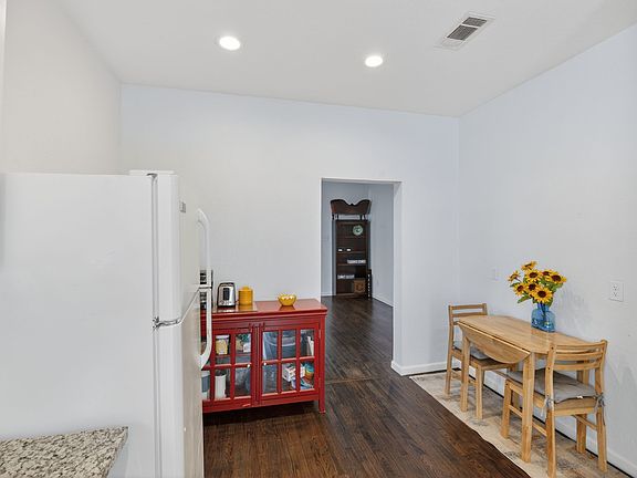 4th image of 1709 Franklin Ave