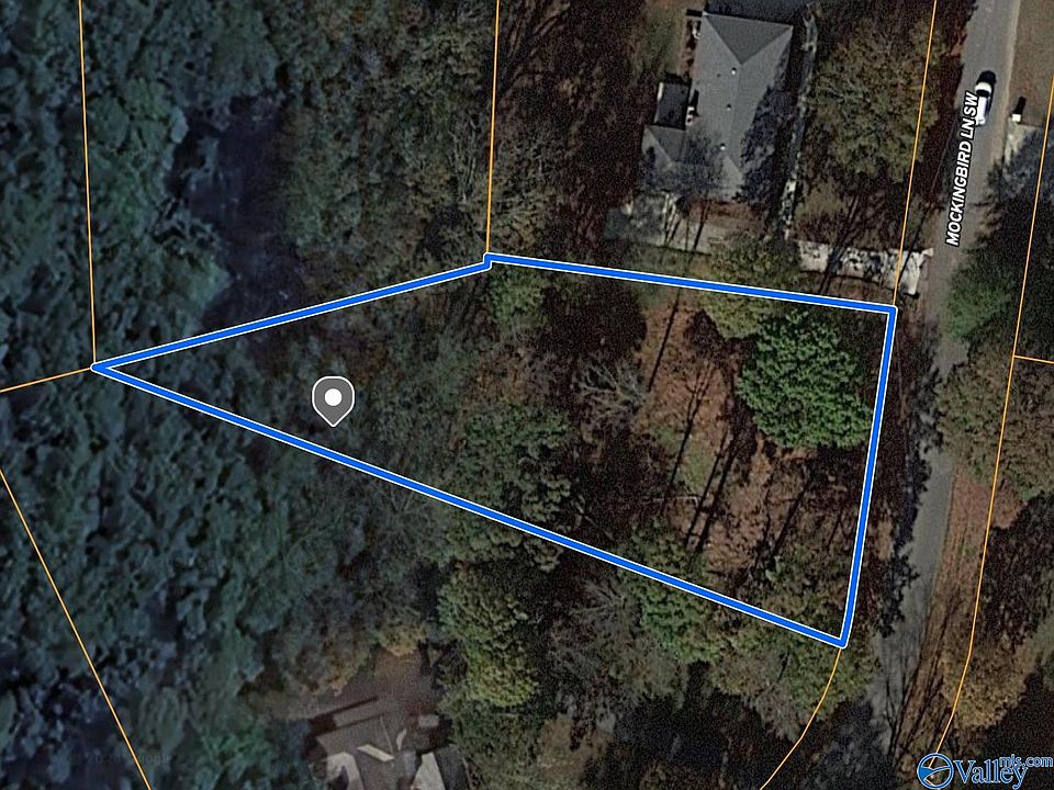 1st image of 2509 Mockingbird Ln NW