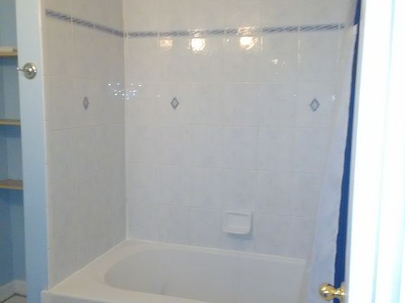 4th image of 542 S Oak Park Ave
