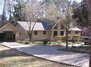 1303 Bethsaida Rd, Riverdale, GA 30296