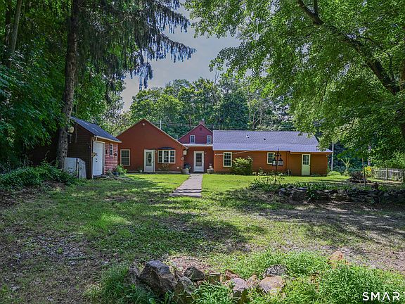 4th image of 463 Pearl Lake Road
