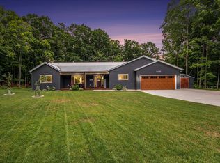 16688 Canyon Cv, Big Rapids, MI 49307