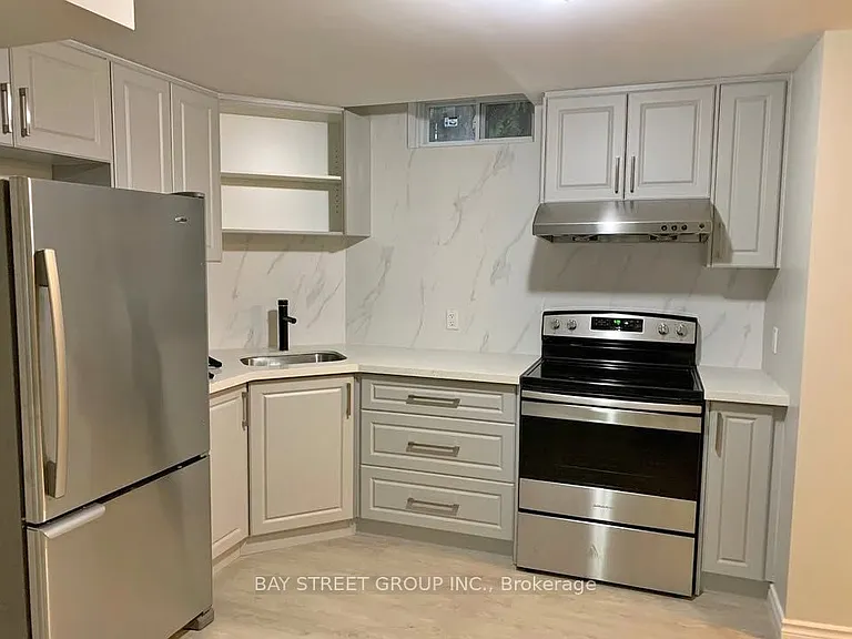42 Winterberry Dr #BASEMENT — Photo 1