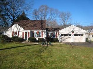 18 Warner Ave, Green Brook, NJ 08812