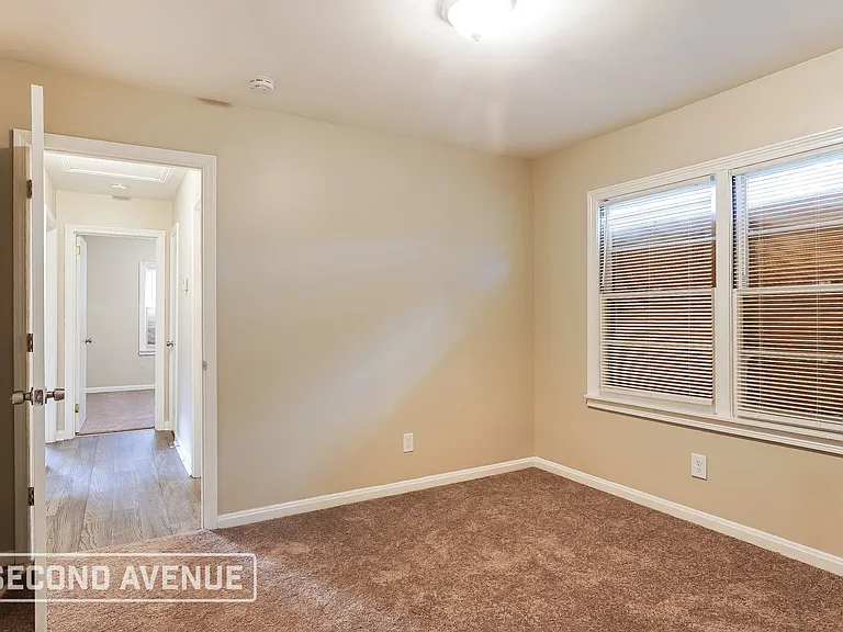 9725 Red Lane Dr — Photo 16