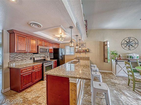 3rd image of 1322 Marita Dr