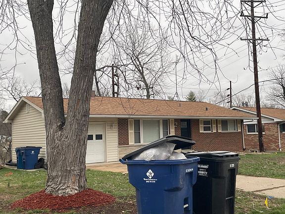 3rd image of 10907 Waycroff Dr