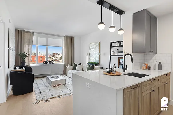 Rented by REZI | media 33