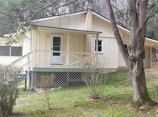 1762 Jeter Mountain Rd, Hendersonville, NC 28739